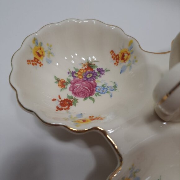 Porcelain 3 Compartment Floral Nut Dish Gold Trim Scalloped Edge Japan Vintage - Picture 10 of 14